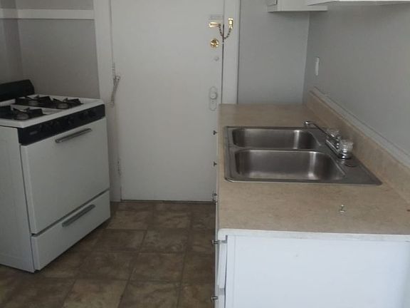 2nd image of 1685 Lincoln Ave APT 6