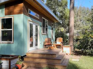 1114 NW 12th Ave #A, Gainesville, FL 32601