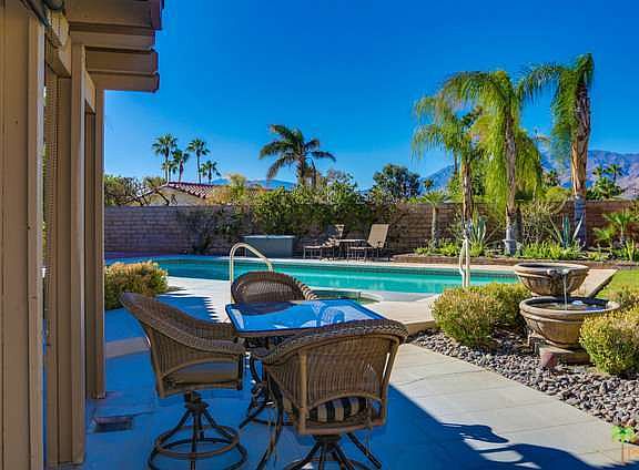 2nd image of 1221 E Del Paso Way