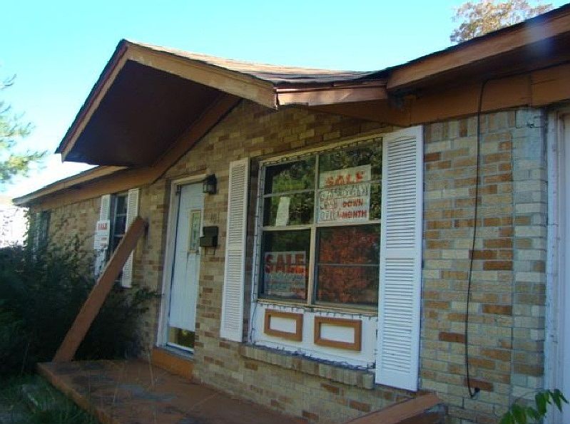 1st image of 101 Siegel Drive