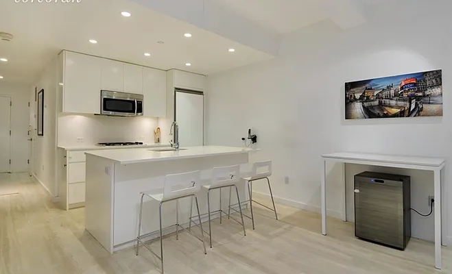 Rented by NY Living Solutions | media 28