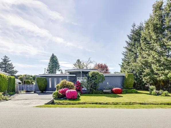 10151 Seacote Rd, Richmond, BC V7A 4B1
