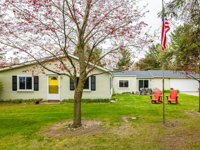7672 Schroeder Ave, Lexington, MI, 48450