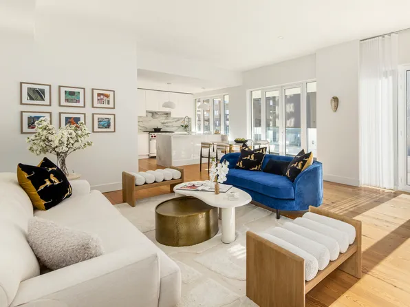 427 East 90th Street image 3 of 29