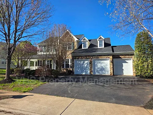 2520 Post Oak Dr Photo 1