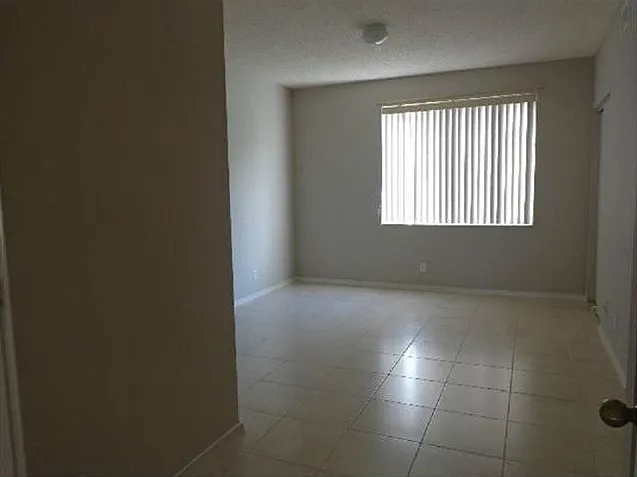 51 Whitehead Cir #51 — Photo 10