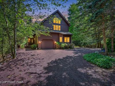 6102 Lakeview Dr, Pocono Pines, PA, 18350