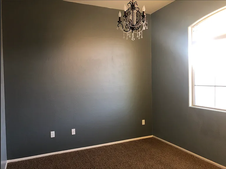 Guest bedroom 1
