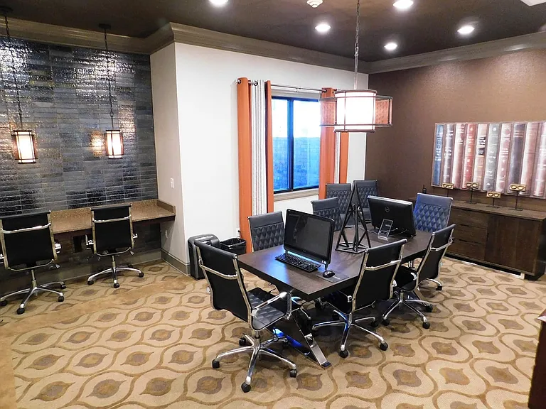 Reserve at Gulf Hills Apartment Homes — Photo 31