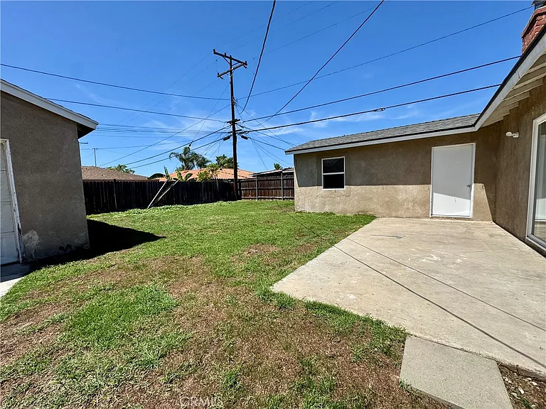 1211 N Siesta St — Photo 19