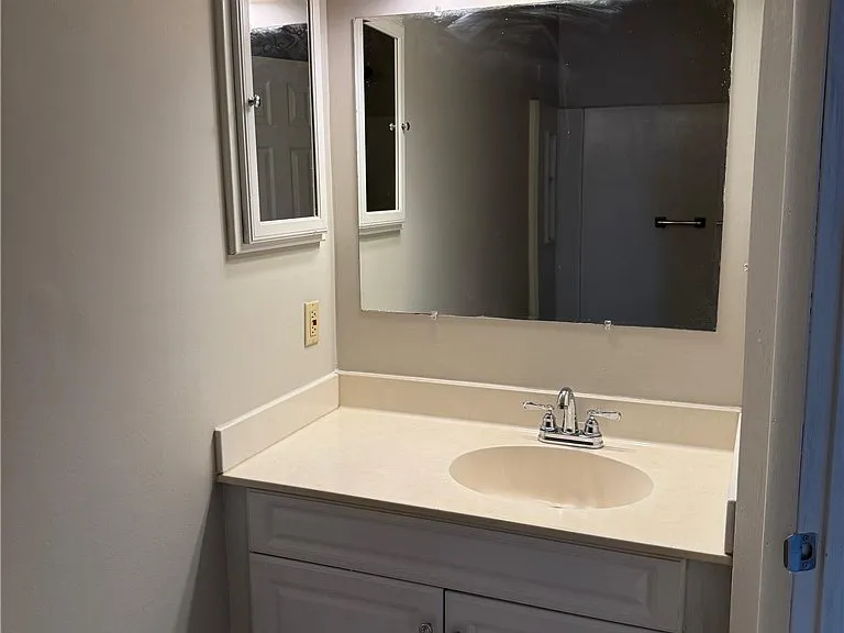 7069 Candlewood Dr — Photo 8