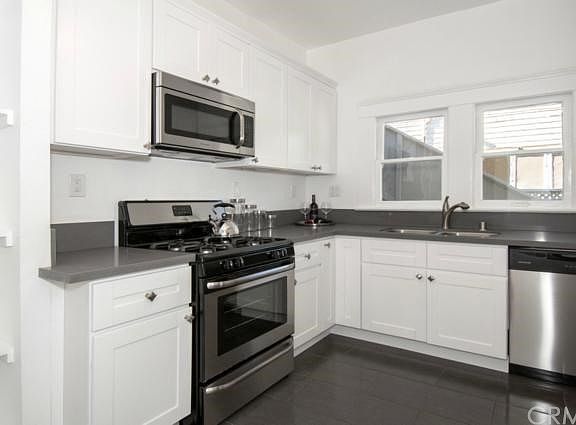 4th image of 513 E D St