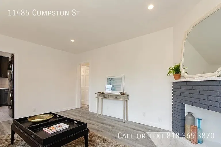 11485 Cumpston St — Photo 3