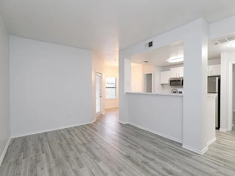Brynwood Apartments — Photo 77