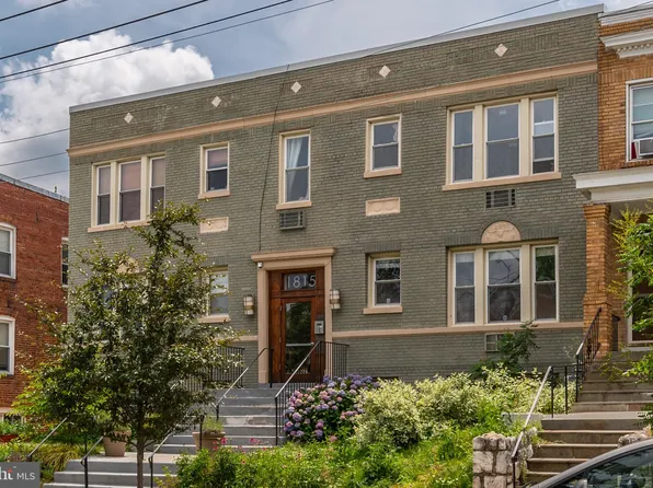 1815 A St SE APT 202, Washington, DC 20003