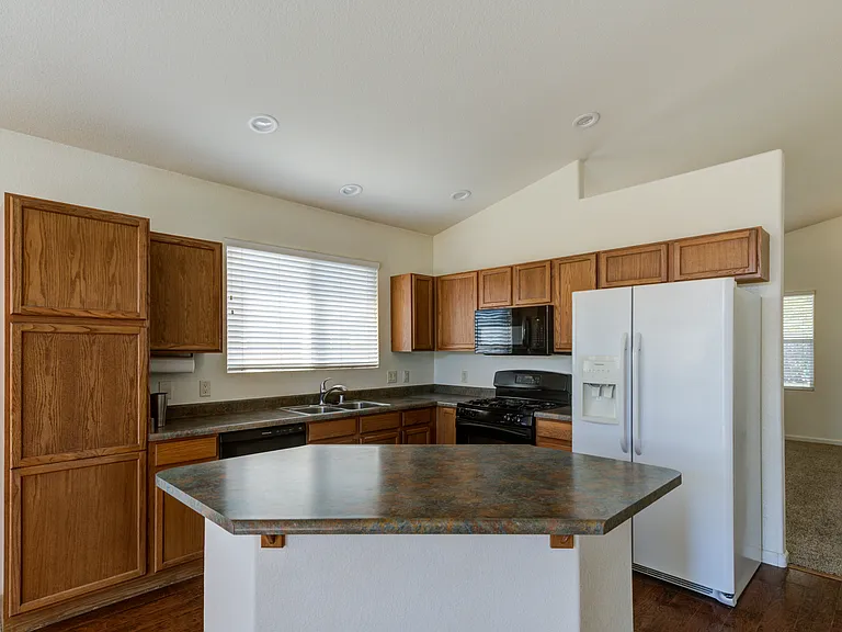 2050 Brittany Meadows Dr — Photo 12