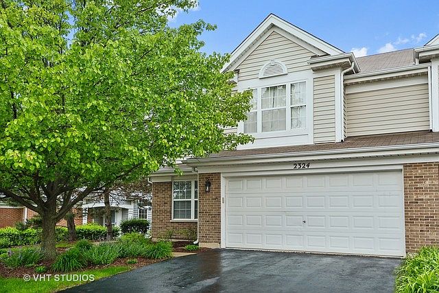 1st image of 2324 Foxmoor Ln