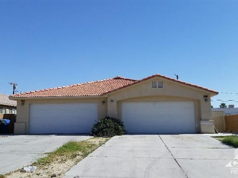 2nd image of 13136 Caliente Dr #B