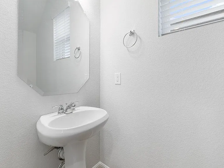 303 Elm Branch Trl — Photo 20