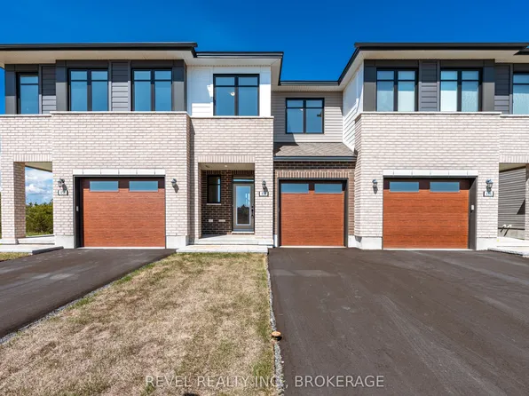 456 Buckthorn Dr, Kingston, ON K7P 0S1