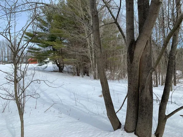 200 Ossipee Trail E, Standish, ME 04084