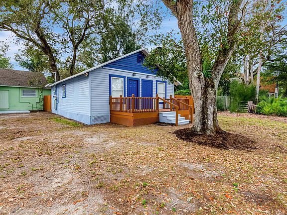 2nd image of 547 Wildwood Way #B