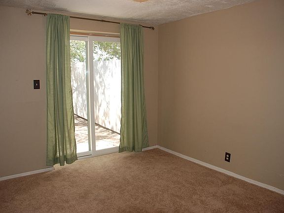3rd image of 503 Gerald Chavez Ln NE