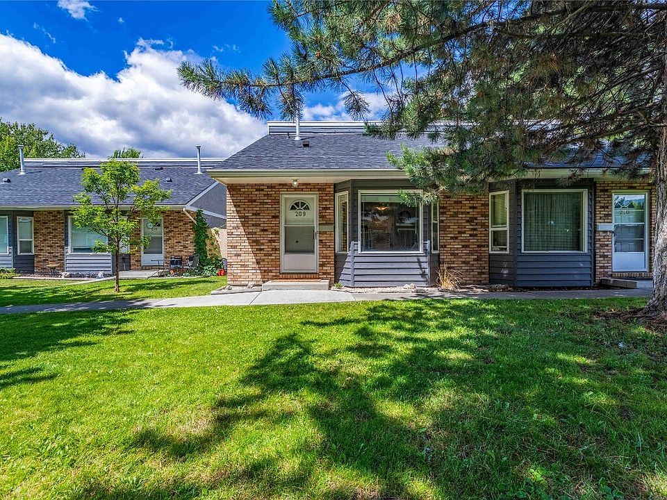 1st image of 3155 Gordon Dr Unit 209