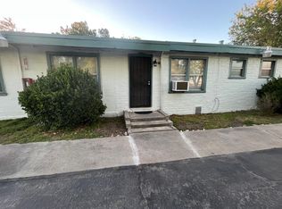 4032 S Highway 99 APT B, Stockton, CA 95215