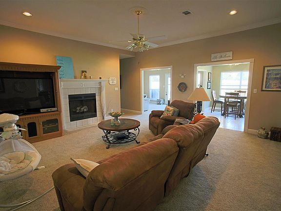 5th image of 2318 Arriviste Way