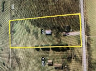 11085 E Division Rd, Knox, IN 46534