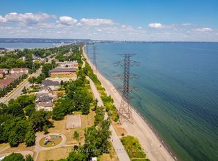 826 Beach Blvd, Hamilton, ON L8H 6Z4