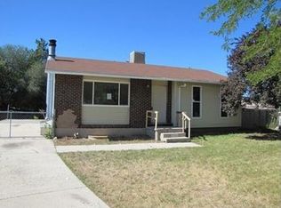 3814 W Shire Cir, Salt Lake City, UT 84129