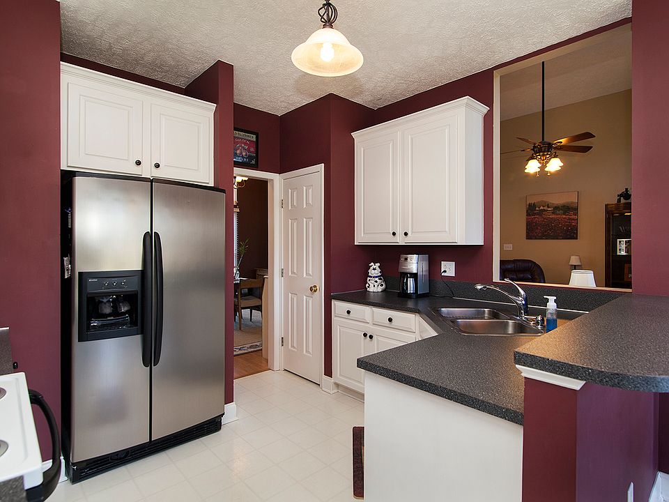 1st image of 134 Galax Dr