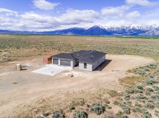 2006 E Valley Rd, Minden, NV 89423