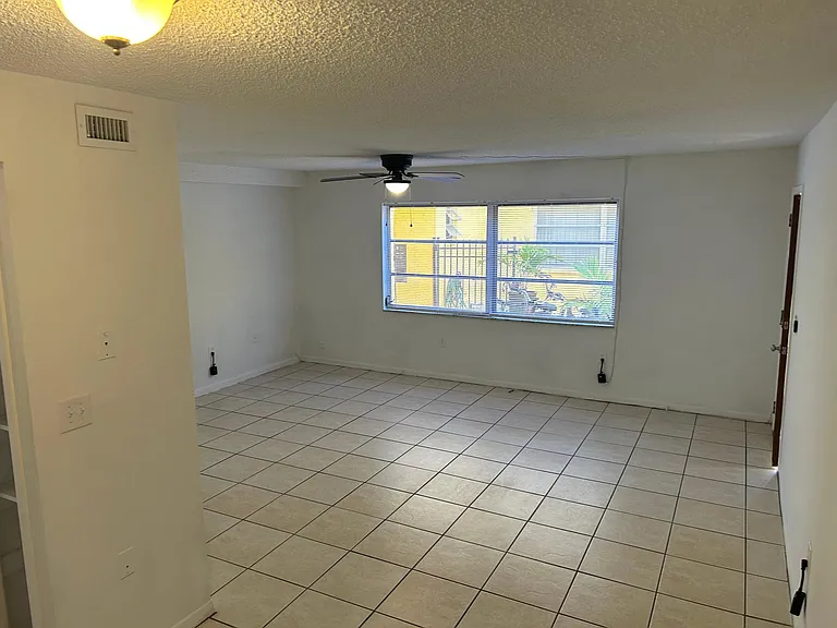 7025 Hibiscus Ave S #1 — Photo 8