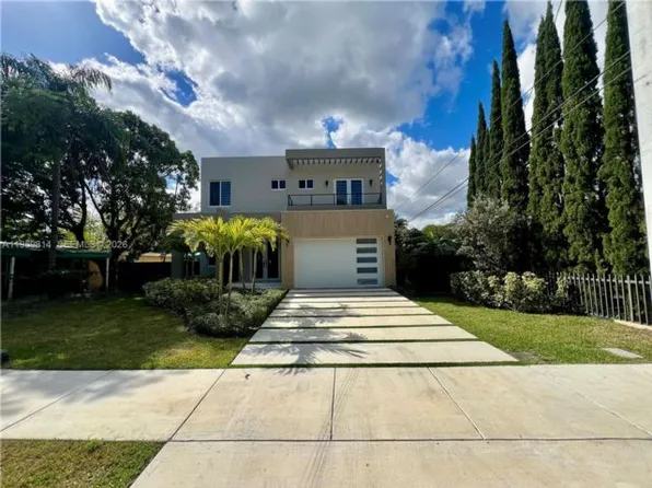 7850 SW 67th Ave, South Miami, FL 33143