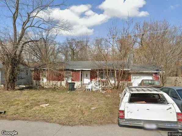 706 McClain St, Richland, MO 65556