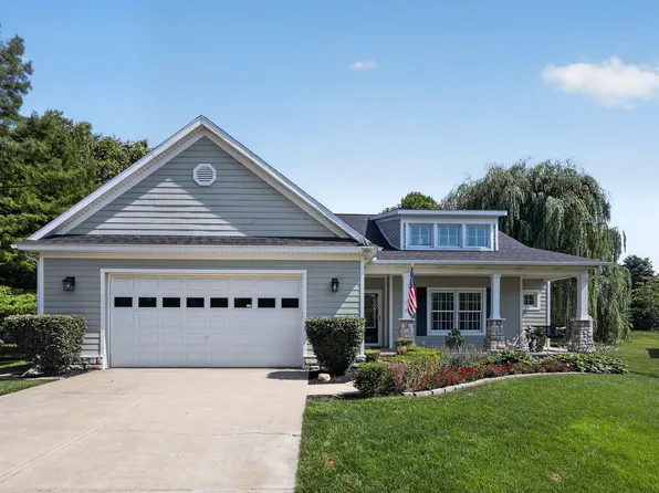 15 Longmeadow Ln, Niles, MI 49120