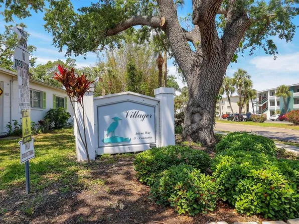 6047 Arlene Way, Bradenton, FL 34207