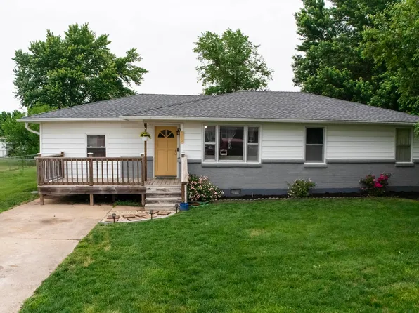 215 Jenny Ln, Lincoln, MO 65338