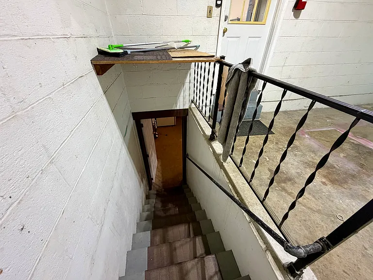 11 Rose Ct — Photo 38