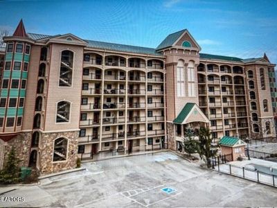 210 Roaring Fork Rd SUITE 204, Gatlinburg, TN, 37738