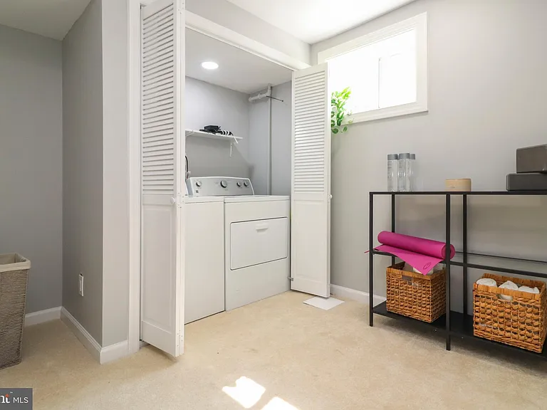 6621 Hallwood Ave — Photo 45