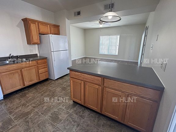 3rd image of 146 Barrett Dr