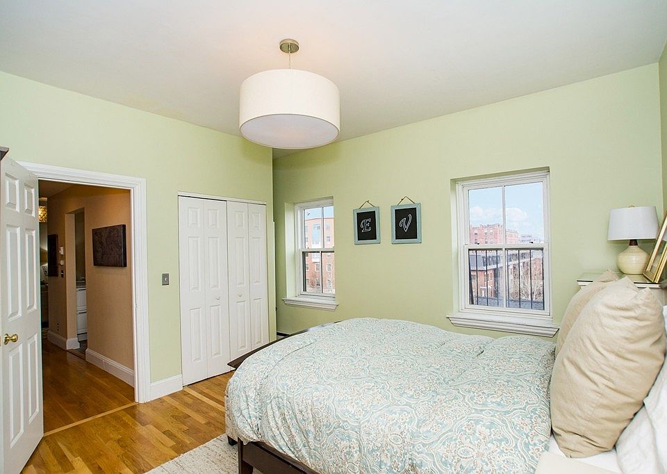1st image of 42 W Newton St #4-23