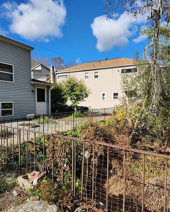 617619 Knotty Oak Rd, Coventry, RI 02816 Zillow