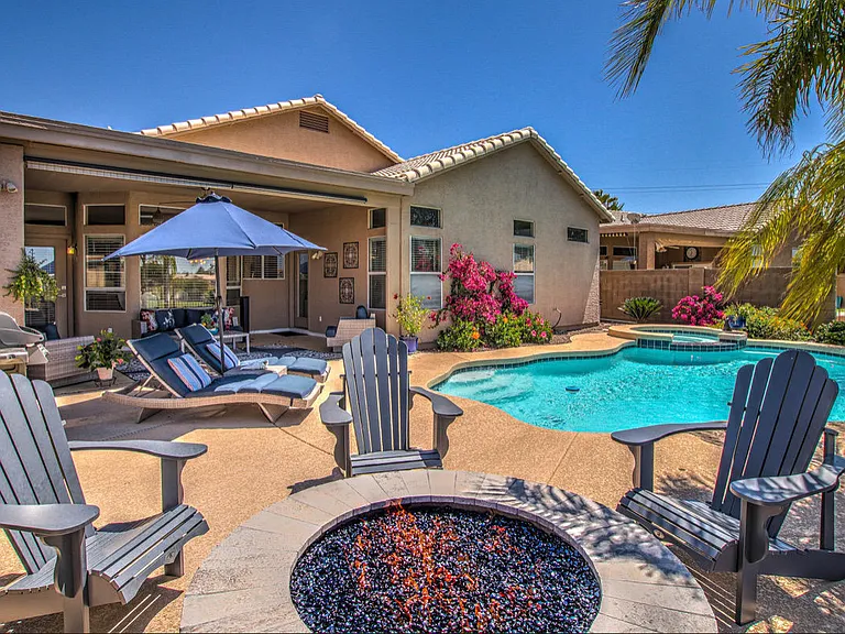 19130 N Coyote Lakes Pkwy — Photo 4