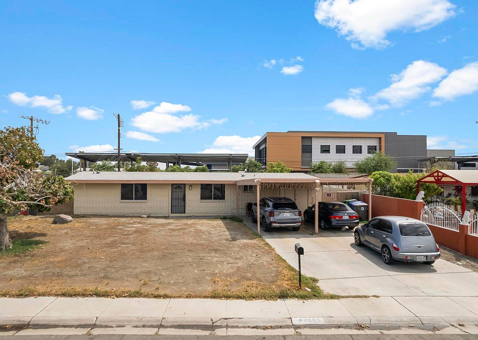 1st image of 83085 Stone Canyon Ave