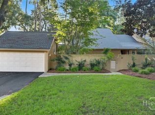 1 Tapestry Ln, Savannah, GA 31411